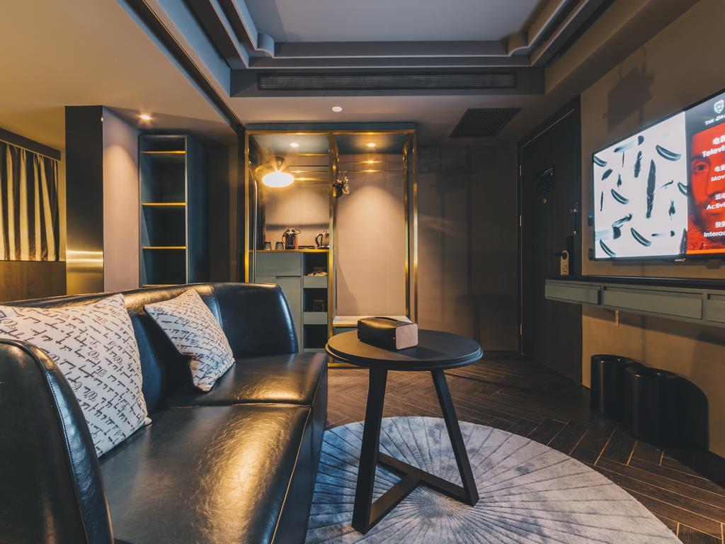 The Drama Hotell Shanghai Exteriör bild